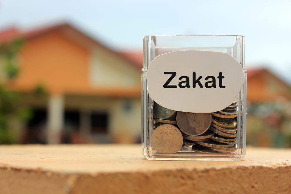 mengelola gaji THR untuk zakat