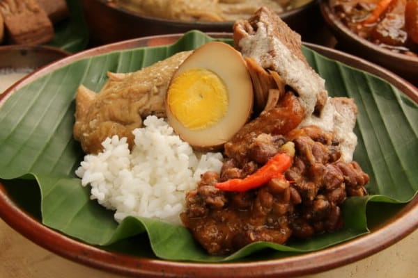 masakan khas indonesia-gudeg