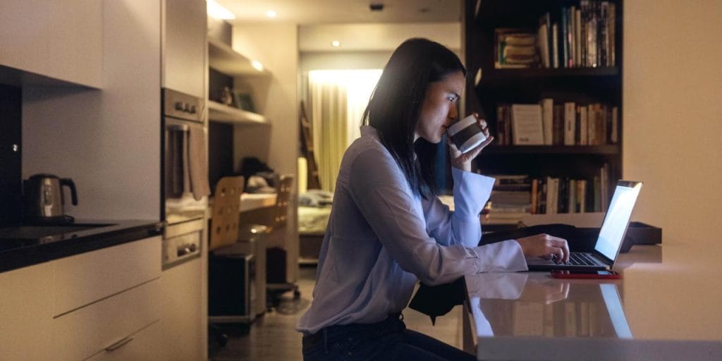 Resolusi-Tahun-Baru-03-Bekerja-Dihari-Libur