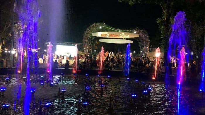 oleh-oleh khas semarang taman indonesia kaya