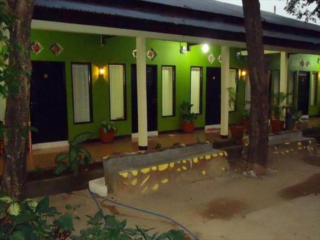 hotel-murah-di-ntt-evergreen-homestay