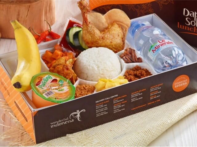 Kotak-Nasi-Dapur-Solo-02