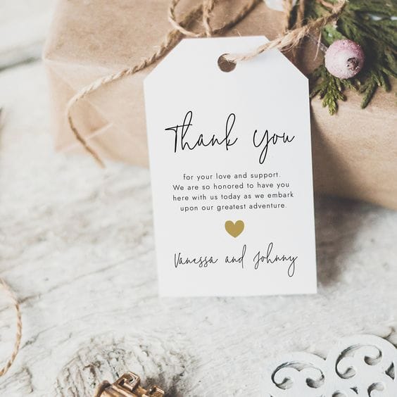 Ide Desain Gift Tag untuk Acara Tertentu 4 Ide Desain Gift Tag untuk Acara Tertentu 4