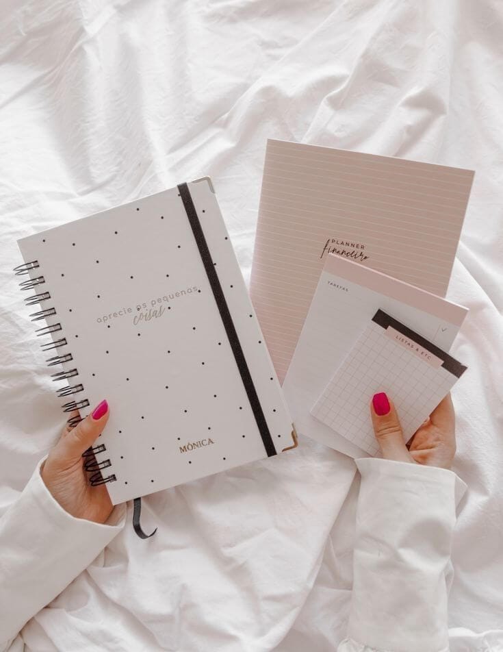 &Lt;Strong&Gt;Buku Agenda Kecil: &Lt;/Strong&Gt;Meningkatkan Produktivitas Pekerja Profesional Dengan Buku Agenda Kerja Dari Uprint 1