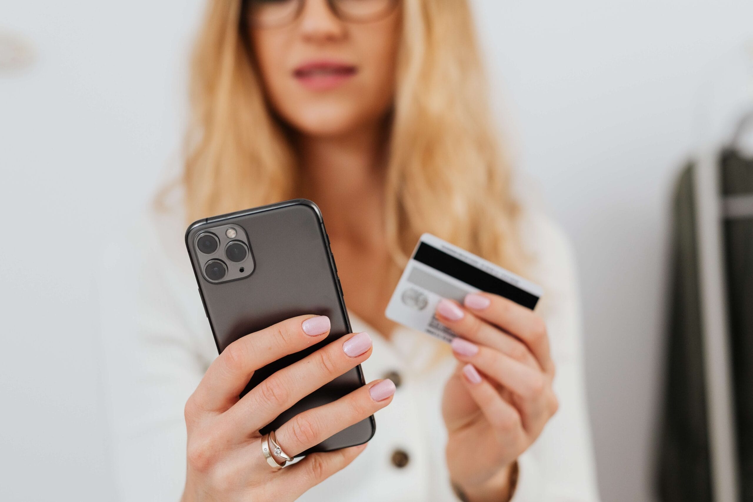 E money BNI Custom Kartu: Menghadirkan Sentuhan Pribadi ke dalam Transaksi Digital 3 e money bni