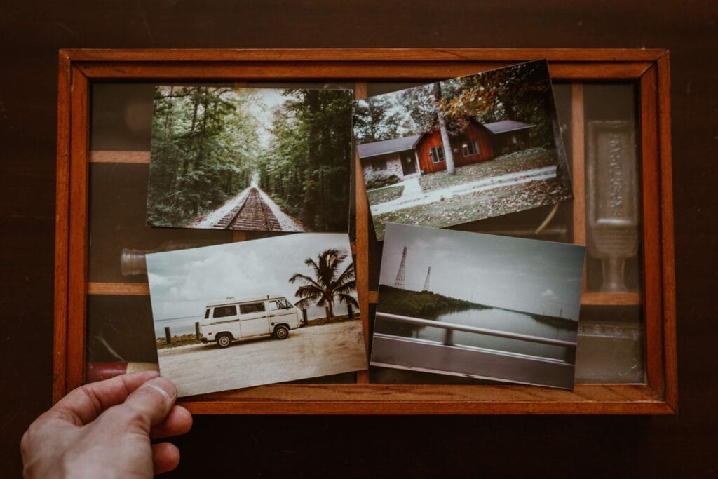 Foto Cetak di Uprint: Kualitas Terbaik dan Desain Kustom yang Memukau 1 Foto Cetak