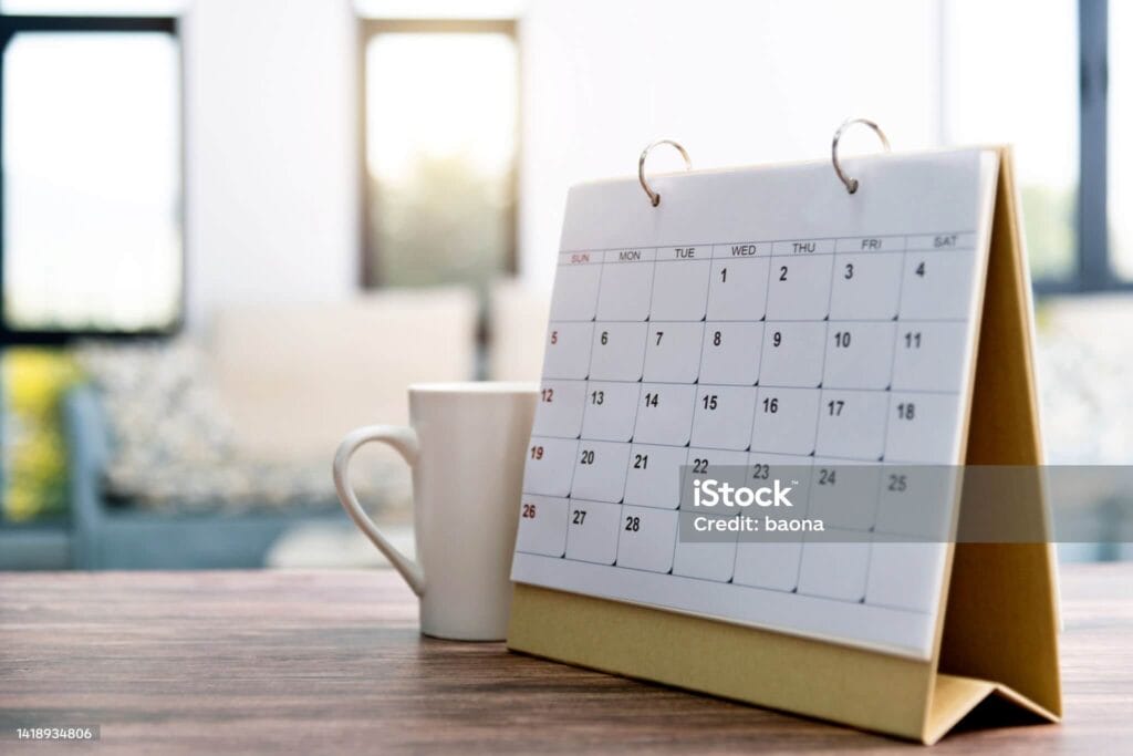 Ukuran Kalender Meja di Uprint: Kustomisasi Lengkap untuk Perusahaan Anda