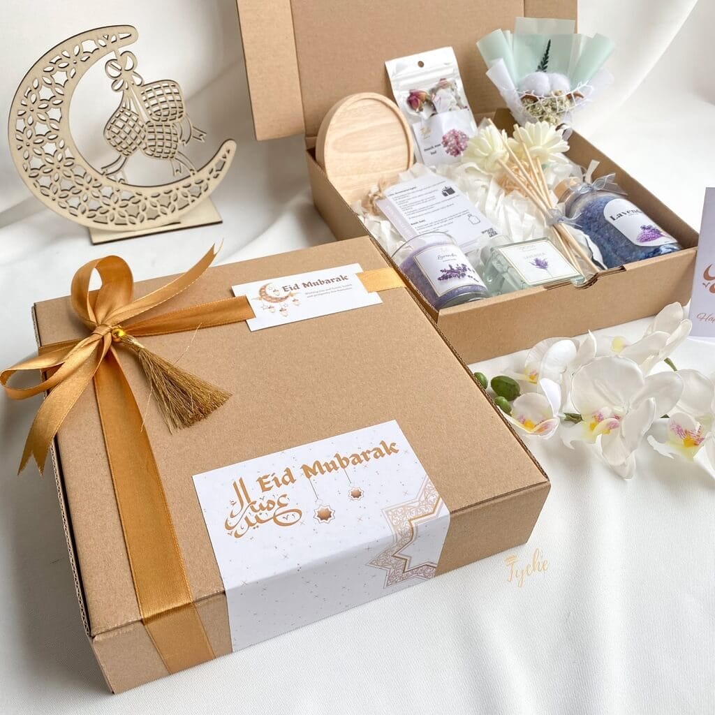 Box Hampers Lebaran: Mengungkap Kreativitas dan Elegansi dengan Solusi Cetak Terbaik dari Uprint 3 box hampers lebaran