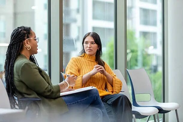 Rahasia! Membangun Strategi Marketing Dengan Desain Visual Mencolok 1 Rahasia! Membangun Strategi Marketing Dengan Desain Visual Mencolok 1