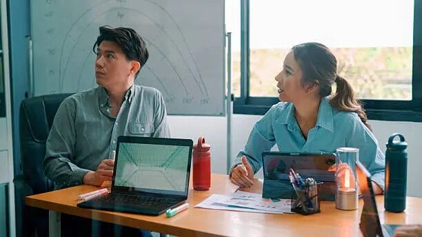 Stop Salah Kaprah! Terapkan Marketing Utopia Dan Rasakan Bedanya 2 Stop Salah Kaprah! Terapkan Marketing Utopia Dan Rasakan Bedanya 2