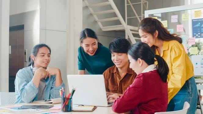 Rahasia Perilaku Gen Z Yang Jarang Dibahas Marketer Indonesia 1 Rahasia Perilaku Gen Z Yang Jarang Dibahas Marketer Indonesia 1